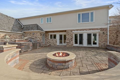 Tiny photo for 719 Midwest Club Parkway, Oak Brook, IL 60523 (MLS # 12558959)