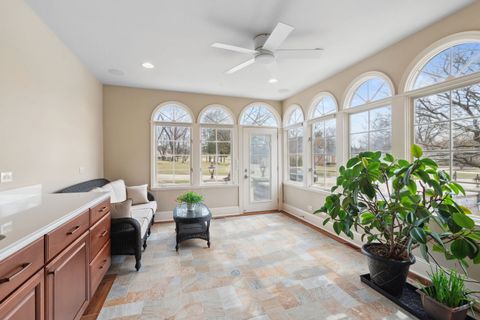 Tiny photo for 719 Midwest Club Parkway, Oak Brook, IL 60523 (MLS # 12558959)