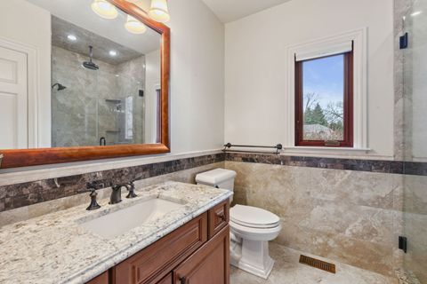 Tiny photo for 719 Midwest Club Parkway, Oak Brook, IL 60523 (MLS # 12558959)