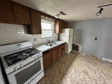 Tiny photo for 376 Belle Aire Avenue, Bourbonnais, IL 60914 (MLS # 12629802)