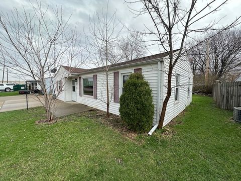 Tiny photo for 376 Belle Aire Avenue, Bourbonnais, IL 60914 (MLS # 12629802)