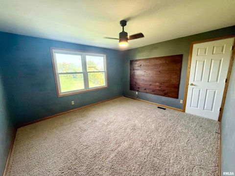 Tiny photo for 645 SUNCREST Court, Sherrard, IL 61281 (MLS # QC4268286)