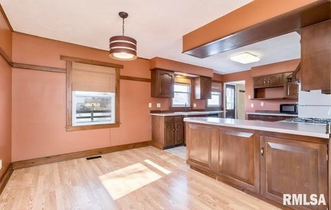 Tiny photo for 645 SUNCREST Court, Sherrard, IL 61281 (MLS # QC4268286)