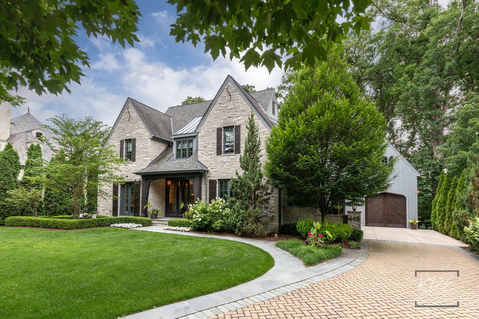 465 White Oak Drive