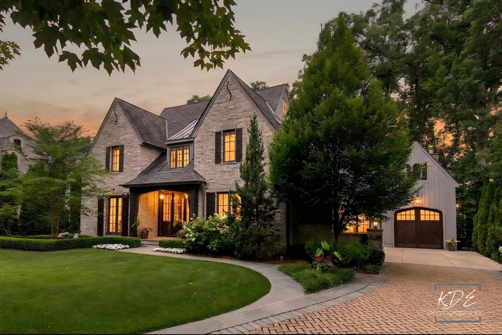 465 White Oak Drive