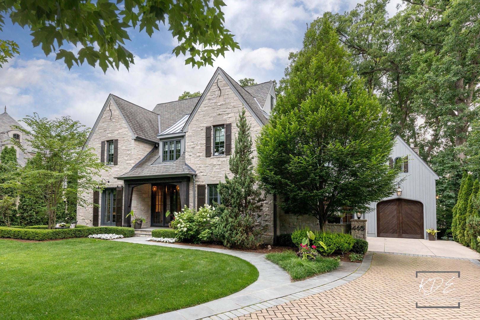 465 White Oak Drive