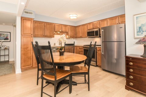 Tiny photo for 10 S Wille Street #303, Mount Prospect, IL 60056 (MLS # 12776490)