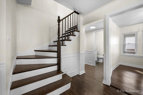 Tiny photo for 7042 N Washtenaw Avenue, Chicago, IL 60645 (MLS # 12618554)