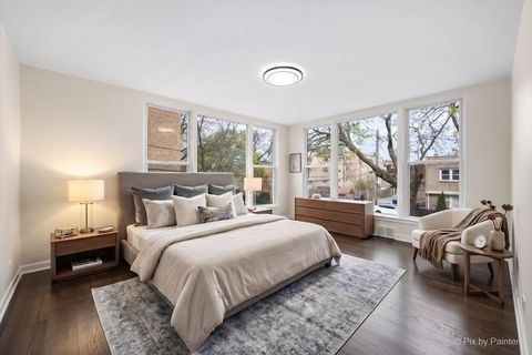 Tiny photo for 7042 N Washtenaw Avenue, Chicago, IL 60645 (MLS # 12618554)