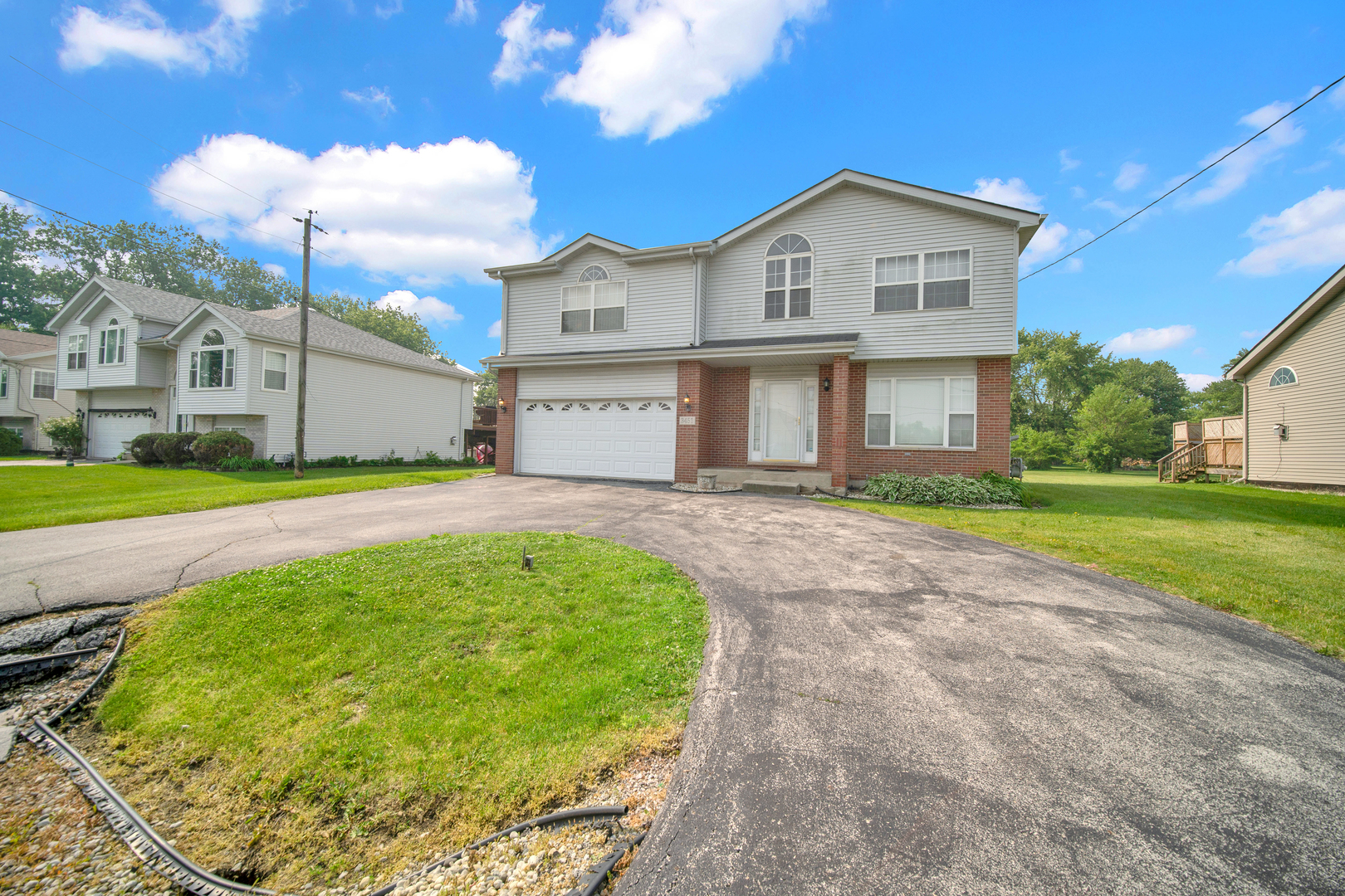 3451 W 155th Street