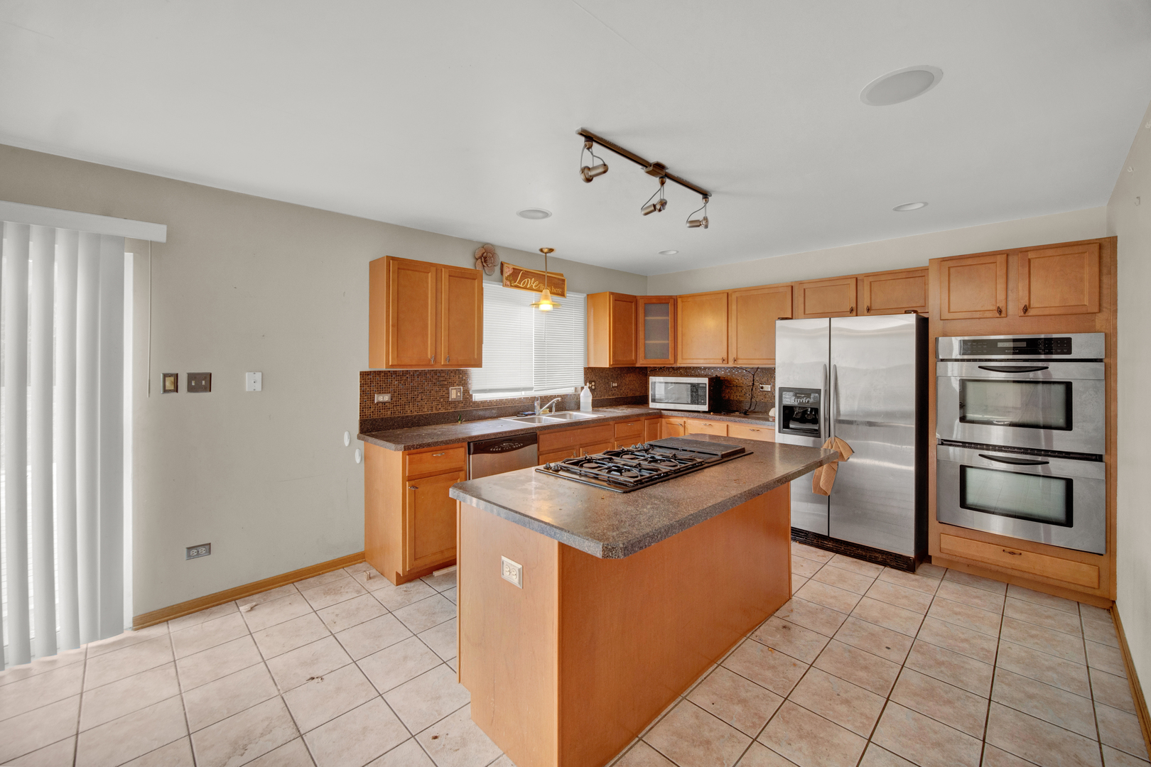 3451 W 155th Street