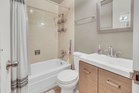 Tiny photo for 2901 S Michigan Avenue #403, Chicago, IL 60616 (MLS # 12698008)