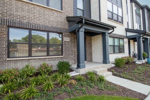 Photo of 8380 Miami Avenue, Morton Grove, IL 60053 (MLS # 12487376)