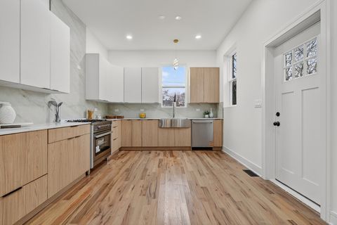 Tiny photo for 5141 S Wabash Avenue, Chicago, IL 60615 (MLS # 12399632)