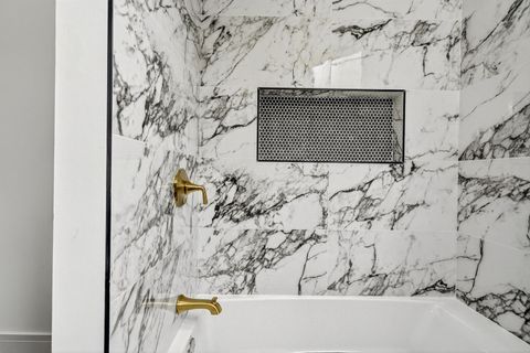 Tiny photo for 5141 S Wabash Avenue, Chicago, IL 60615 (MLS # 12399632)