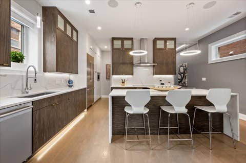Tiny photo for 729 W Diversey Parkway #2, Chicago, IL 60614 (MLS # 12730440)