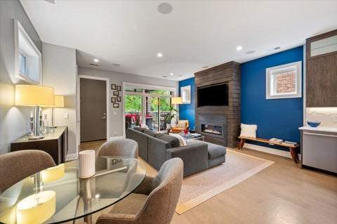 Tiny photo for 729 W Diversey Parkway #2, Chicago, IL 60614 (MLS # 12730440)