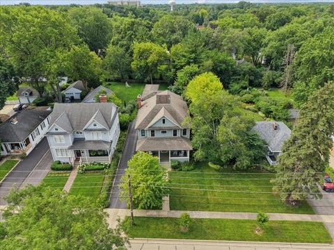 Tiny photo for 407 McKinley Avenue, Libertyville, IL 60048 (MLS # 12765541)