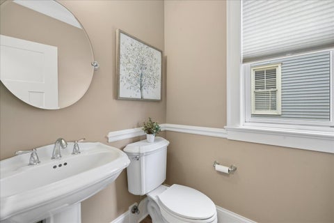 Tiny photo for 407 McKinley Avenue, Libertyville, IL 60048 (MLS # 12765541)