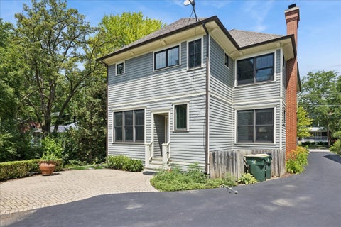 Tiny photo for 407 McKinley Avenue, Libertyville, IL 60048 (MLS # 12765541)