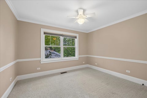 Tiny photo for 407 McKinley Avenue, Libertyville, IL 60048 (MLS # 12765541)