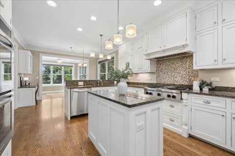 Tiny photo for 407 McKinley Avenue, Libertyville, IL 60048 (MLS # 12765541)