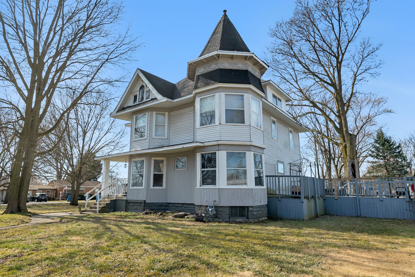 401 7th Street