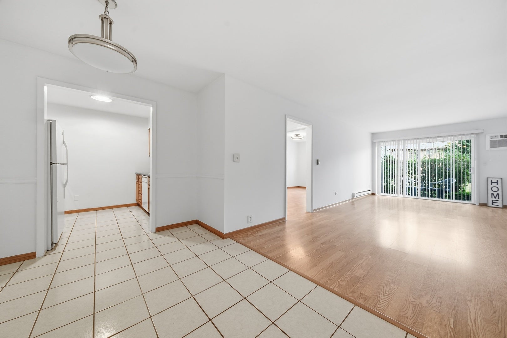 836 E Old Willow Road 11111