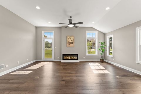 Tiny photo for 11289 Tuscany Lane, Lemont, IL 60439 (MLS # 12188294)