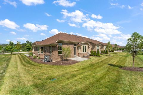Tiny photo for 11289 Tuscany Lane, Lemont, IL 60439 (MLS # 12188294)