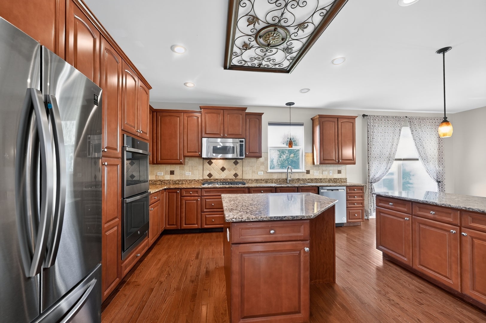 274 ROCKVILLE Lane