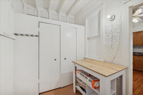 Tiny photo for 4220 N Whipple Street #1E, Chicago, IL 60618 (MLS # 12509534)