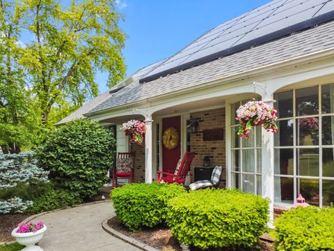 Tiny photo for 8612 Crystal Springs Road, Woodstock, IL 60098 (MLS # 12387424)