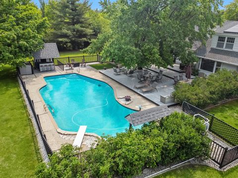 Tiny photo for 8612 Crystal Springs Road, Woodstock, IL 60098 (MLS # 12387424)