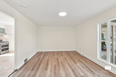 Tiny photo for 9412 Noel Avenue, Des Plaines, IL 60016 (MLS # 12739222)