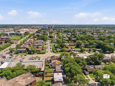 Tiny photo for 9412 Noel Avenue, Des Plaines, IL 60016 (MLS # 12739222)