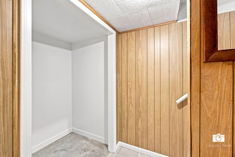 Tiny photo for 9412 Noel Avenue, Des Plaines, IL 60016 (MLS # 12739222)