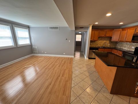 Tiny photo for 1288 PERRY Street #02, Des Plaines, IL 60016 (MLS # 12631609)
