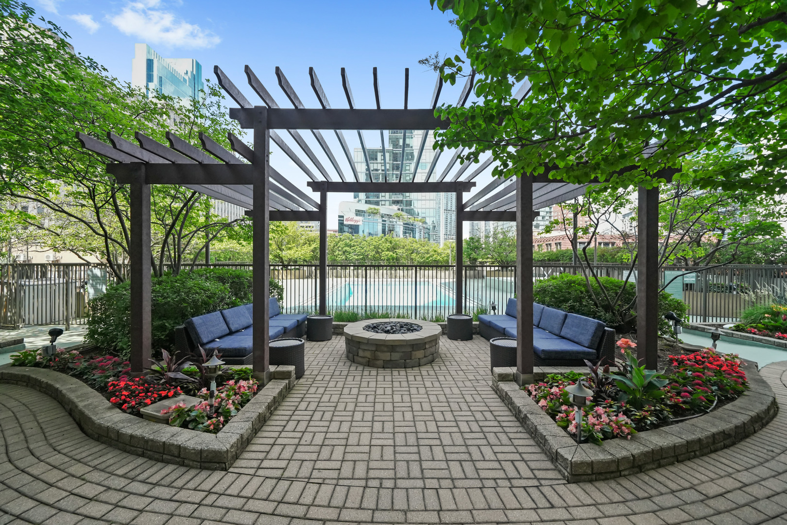 400 N La Salle Street 3606