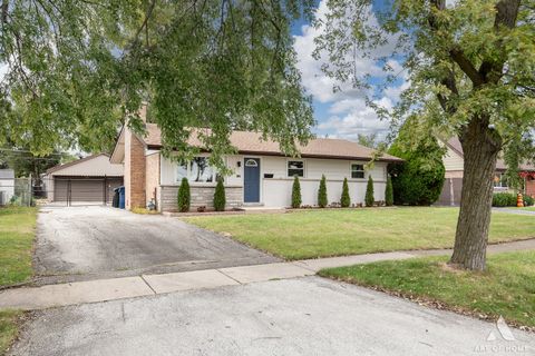 Tiny photo for 9128 Homestead Lane, Bridgeview, IL 60455 (MLS # 12502746)