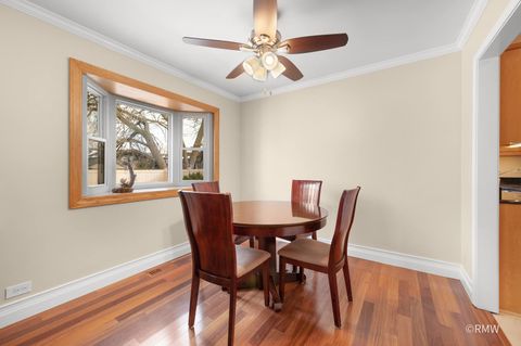 Tiny photo for 1149 Carlisle Avenue, Elk Grove Village, IL 60007 (MLS # 12564646)