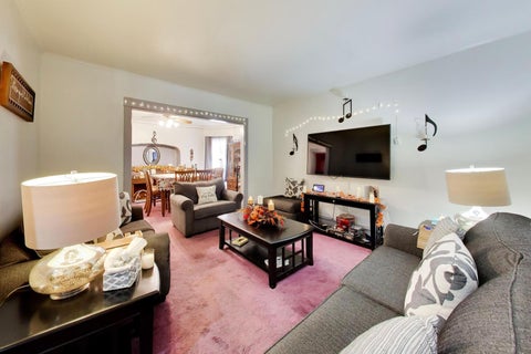 Tiny photo for 919 N Lorel Avenue, Chicago, IL 60651 (MLS # 12793073)