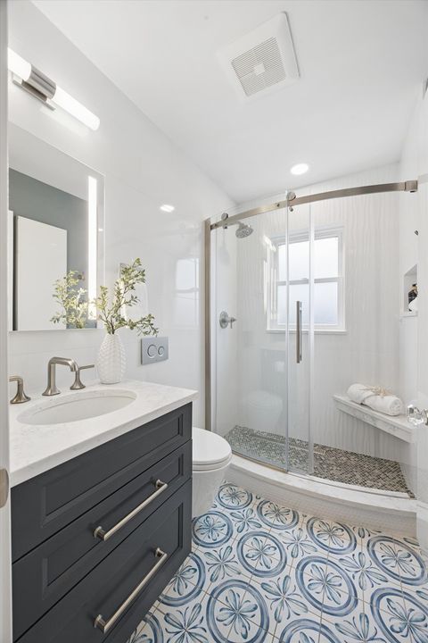 Tiny photo for 4622 Gilbert Avenue, Western Springs, IL 60558 (MLS # 12597342)