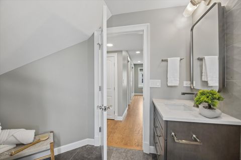 Tiny photo for 4622 Gilbert Avenue, Western Springs, IL 60558 (MLS # 12597342)