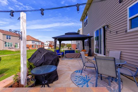 Tiny photo for 98 Lawrence Lane, Matteson, IL 60443 (MLS # 12500724)