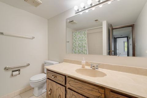 Tiny photo for 13635 Lamon Avenue #A21, Crestwood, IL 60418 (MLS # 12470920)