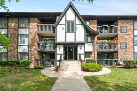 Tiny photo for 13635 Lamon Avenue #A21, Crestwood, IL 60418 (MLS # 12470920)