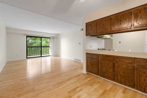 Tiny photo for 13635 Lamon Avenue #A21, Crestwood, IL 60418 (MLS # 12470920)