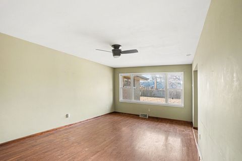 Tiny photo for 1124 W Hawkins Street, Kankakee, IL 60901 (MLS # 12548959)