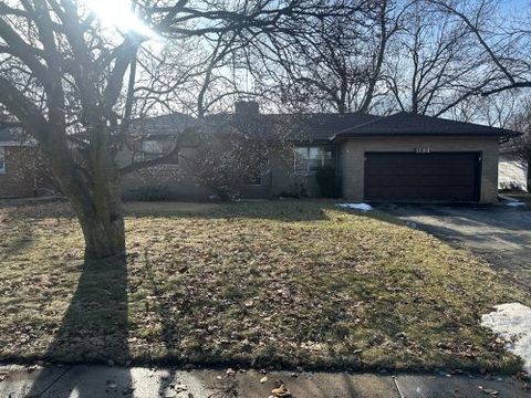 Photo of 1124 W Hawkins Street, Kankakee, IL 60901 (MLS # 12548959)